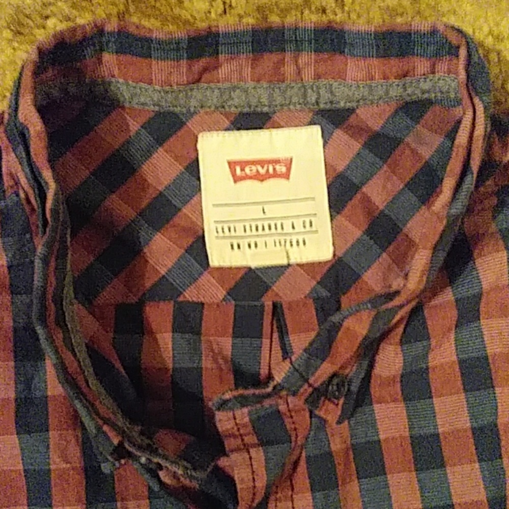Levi's 🌟 Button Down - Picture 4 of 7